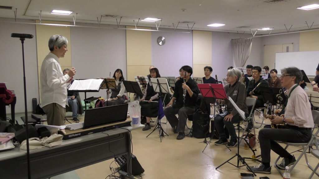 ディレクター・森下滋による指導の様子